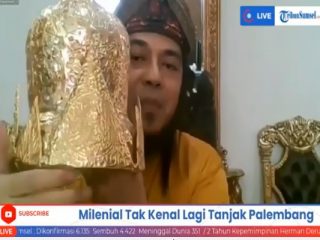 d. Mahkota